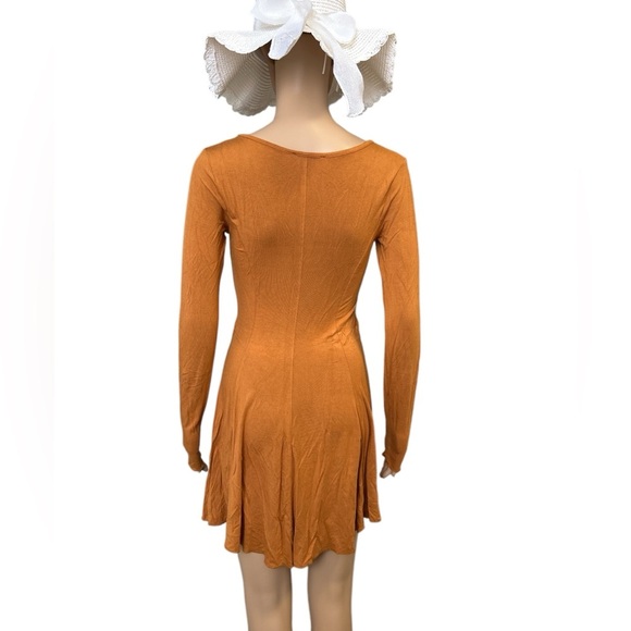 Forever 21 Mustard Yellow Mini Dress Size Small - Picture 3 of 4